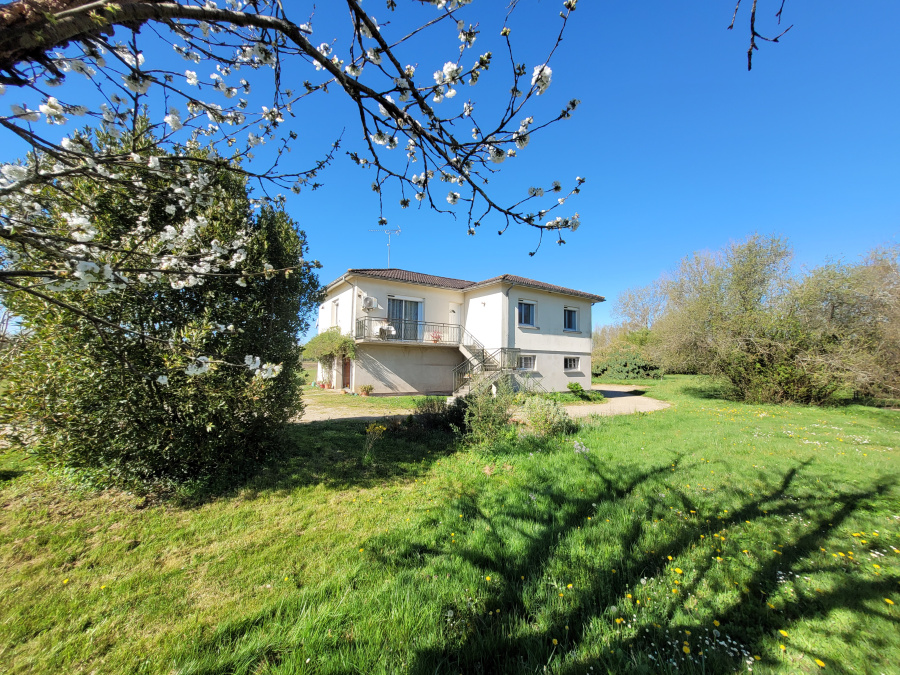 Image_1, Maison, Sainte-Bazeille, ref :8253