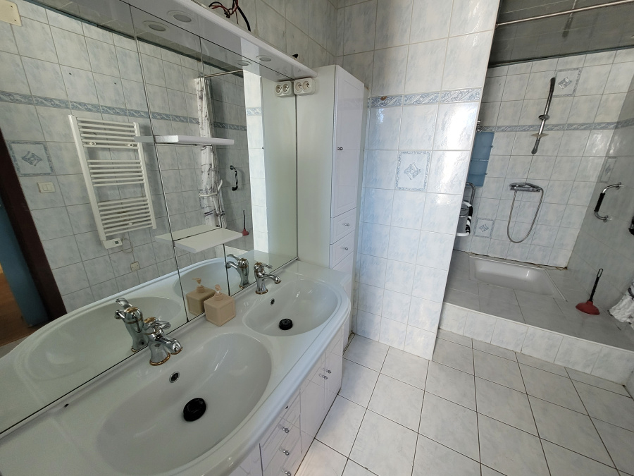 Image_9, Immeuble, Gontaud-de-Nogaret, ref :8179