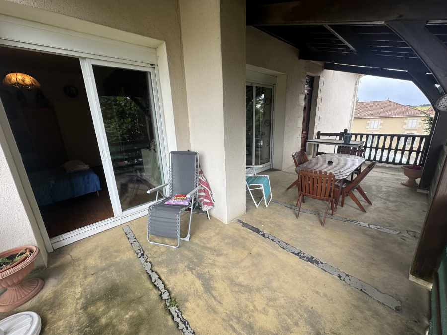 Image_7, Immeuble, Lagupie, ref :8098
