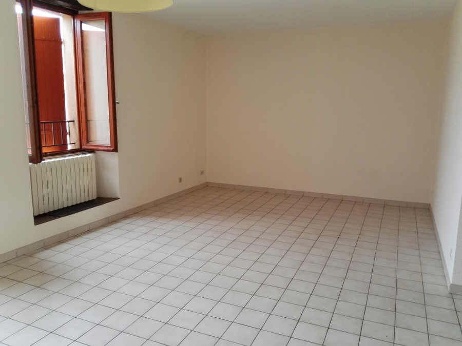 Image_2, Appartement, Casteljaloux, ref :L158